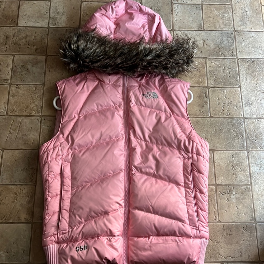 Women’s north face vest